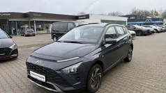 Grau Gebraucht 2024 Hyundai Bayon Trend SUV | 18.990 € (Guter Preis)