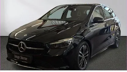 Gebraucht Mercedes B180 Progressive 136 PS (100 kW) 2025 Schwarz Van / Kleinbus