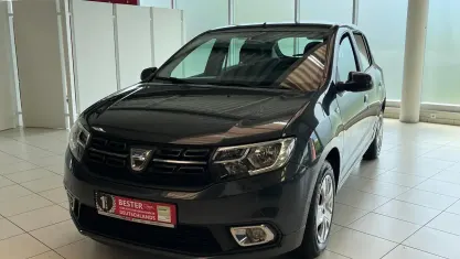 Gebraucht Dacia Sandero Comfort 73 PS (53 kW) 2019 Grau "comete" Limousine