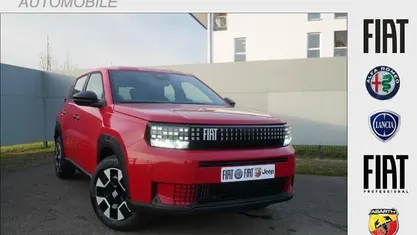 Neu Fiat Grande Panda Business 110 PS (80 kW) 2026 Passione rot Kleinwagen