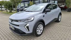 Gebraucht 2025 Renault Captur Evolution SUV | 23.880 € (Fairer Preis)