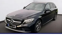 Obsidianschwarz Gebraucht 2021 Mercedes C300e AMG line Kombi | 27.990 € (Superpreis)