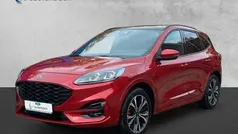 Lucidrot metallic Gebraucht 2021 Ford Kuga ST-Line X SUV | 25.700 € (Fairer Preis)