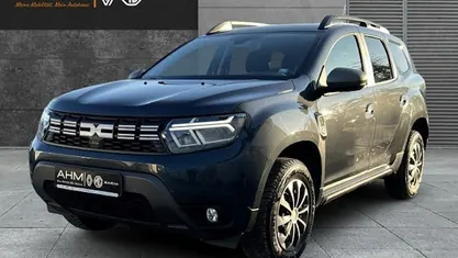 Begagnad Dacia Duster Journey 131 HK (96 kW) 2023 Grå SUV