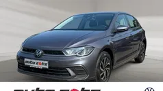 Grau Gebraucht 2023 VW Polo Life Kleinwagen | 19.990 € (Fairer Preis)