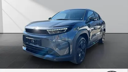 Neu Toyota Urban Cruiser Lounge 128 kW (175 PS) 2026 Grau SUV