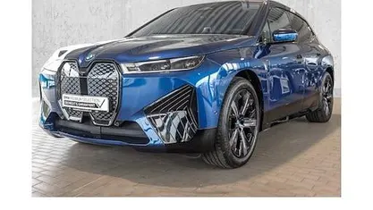 Second-hand BMW iX Sport Line 300 kW (408 CP) 2023 Albastru SUV