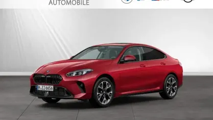 Gebraucht BMW 220 M Sport 170 PS (125 kW) 2025 Fire red metallic Limousine