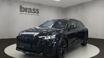 Mythosschwarz metallic Neu 2026 Audi Q8 Ambiente SUV | 103.950 € (Fairer Preis)