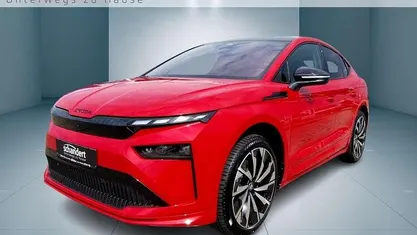 Gebraucht 2025 Skoda Enyaq iV SportLine SUV | 49.880 € (Fairer Preis)