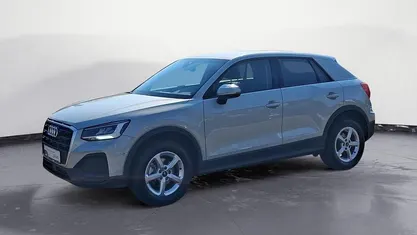 Gebraucht Audi Q2 Advanced 150 PS (110 kW) 2025 Silber SUV