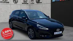 Schwarz Gebraucht 2024 Hyundai i30 Advantage Limousine | 24.470 € (Fairer Preis)