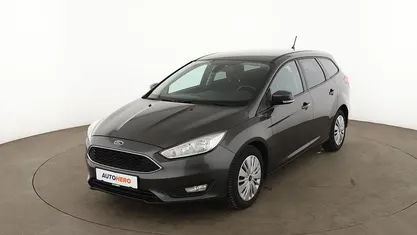 Gebraucht Ford Focus Business Edition 125 PS (91 kW) 2018 Grau Kombi