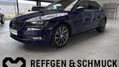 Blau Gebraucht 2016 Skoda Superb LAURIN & KLEMENT Limousine | 18.830 € (Fairer Preis)