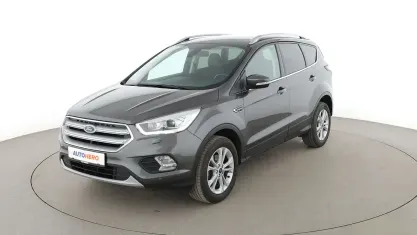 Gebraucht Ford Kuga Titanium 150 PS (110 kW) 2019 Grau SUV