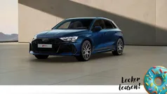 Blau Gebraucht 2024 Audi RS3 Sportback Advanced Kleinwagen | 65.535 € (Fairer Preis)