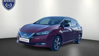 Rot Gebraucht 2020 Nissan Leaf N-Connecta Kleinwagen | 12.790 € (Guter Preis)