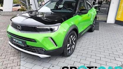 Grün Gebraucht 2021 Opel Mokka-e Elegance SUV | 16.850 € (Guter Preis)