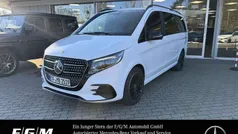 Bergkristallweiß Gebraucht 2025 Mercedes V300 AMG Van / Kleinbus | 95.980 €