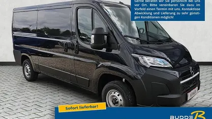 Graphitgrau metallic Neu 2025 Opel Movano Van | 26.880 € (Superpreis)