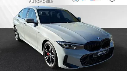 Nieuw BMW 320 M Sport 184 PK (135 kW) 2026 Grijs Sedan