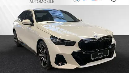 Neu BMW i5 M Sport 284 kW (387 PS) 2025 Brooklyn grau metallic Limousine