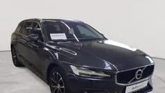 Gebraucht 2020 Volvo V60 Momentum Kombi | 20.190 € (Fairer Preis)
