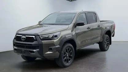 Nowe Toyota HiLux 204 KM (150 kW) 2026 Brązowy Pickup