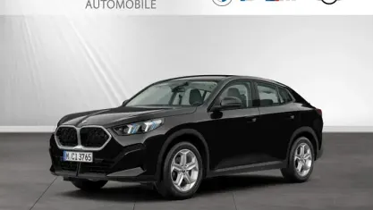 Gebraucht BMW X2 Efficient Dynamics 163 PS (119 kW) 2025 Schwarz uni SUV