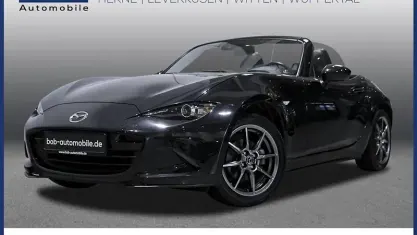 Gebraucht Mazda MX5 Selection 132 PS (97 kW) 2020 Jet black Cabrio