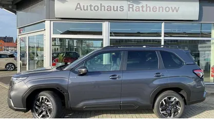 Magnetite grey met. Neu 2025 Subaru Forester Active SUV | 42.155 € (Fairer Preis)