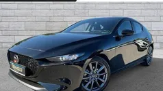 Jet black metallic Gebraucht 2022 Mazda 3 Selection Limousine | 23.900 € (Fairer Preis)