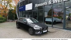 Schwarz metallic Gebraucht 2022 Volvo V60 Plus Kombi | 32.850 € (Fairer Preis)