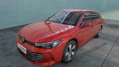 Rot Gebraucht 2024 VW Passat Business Kombi | 30.740 € (Fairer Preis)