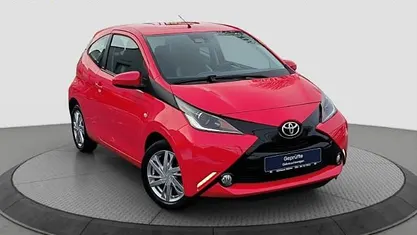 Gebraucht Toyota Aygo Edition-S 69 PS (50 kW) 2017 Rot Kleinwagen
