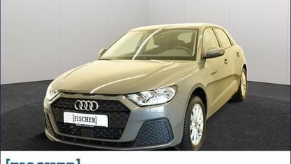 Nowe Audi A1 Sportback Comfort 95 KM (69 kW) 2026 Niebieski Hatchback