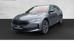 Rot Gebraucht 2024 Skoda Octavia SportLine Kombi | 34.990 € (Fairer Preis)