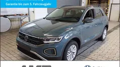 Gebraucht 2025 VW T-Roc Life SUV | 31.780 € (Fairer Preis)