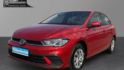 Gebraucht VW Polo Life 80 PS (58 kW) 2025 Rot Kleinwagen