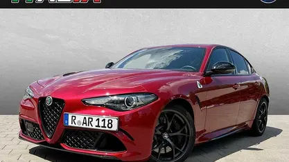 Gebraucht 2022 Alfa Romeo Giulia Quadrifoglio Limousine | 83.300 €