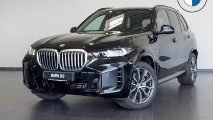 Neu BMW X5 M Sport 298 PS (219 kW) 2025 Schwarz SUV