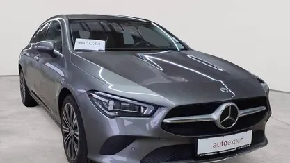 Mountaingrau metallic Gebraucht 2023 Mercedes CLA200 Shooting Brake Progressive Kombi | 24.990 € (Fairer Preis)