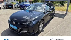 Grenadillschwarz (metallic) Gebraucht 2024 VW Passat Business Kombi | 33.990 € (Fairer Preis)