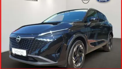 Neu Nissan Qashqai N-Connecta 205 PS (150 kW) 2026 Schwarz schwarz SUV