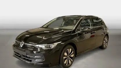 Second-hand VW Golf VIII Goal 150 CP (110 kW) 2025 Negru Berlinǎ