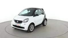 Weiß Gebraucht 2019 Smart ForTwo Coupé Passion Kleinwagen | 13.560 € (Fairer Preis)