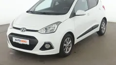 Weiß Gebraucht 2017 Hyundai i10 Classic Kleinwagen | 7.850 € (Fairer Preis)