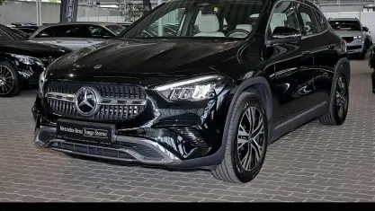 Gebraucht Mercedes GLA200 Progressive 150 PS (110 kW) 2025 Schwarz SUV