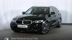 Schwarz Gebraucht 2022 BMW 320e Shadowline Kombi | 27.360 € (Fairer Preis)
