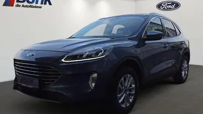 Chroma blau metallic Gebraucht 2022 Ford Kuga Titanium SUV | 24.990 € (Guter Preis)